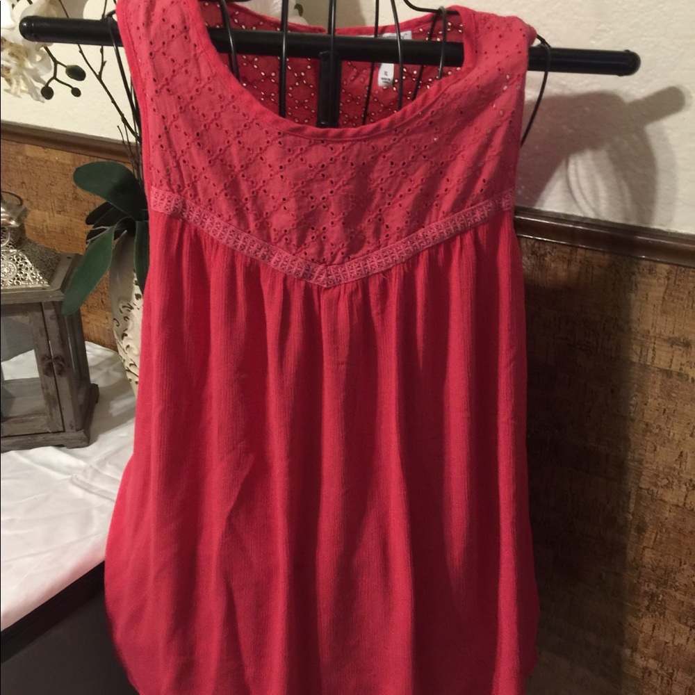 Coral maternity top